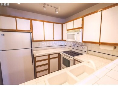 20120 Larkspur Ln unit 81, West Linn, OR 97068 - photo 6