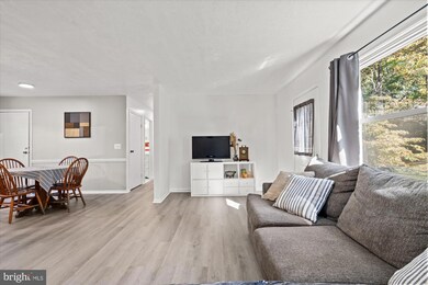 3647 Tripoli Ct, Dumfries, VA 22026 - photo 5