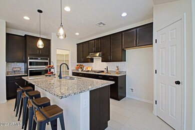 2048 W El Cortez Trail, Phoenix, AZ 85085 - photo 7