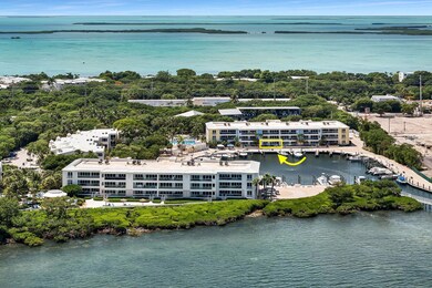 Waterfront Mariners Club Condo 113