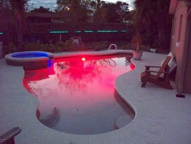 1353 Lakewood Dr 053