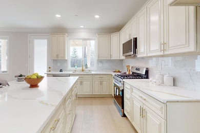 3169 Rogue River Dr, Chico, CA 95973 - photo 5