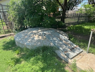 929 S Main St, Hugoton, KS 67951 - photo 3