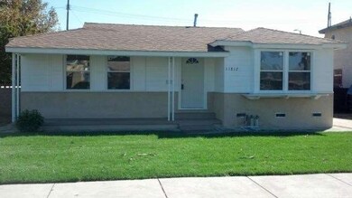 11812 Belhaven Ave, Los Angeles, CA 90059 - photo 7