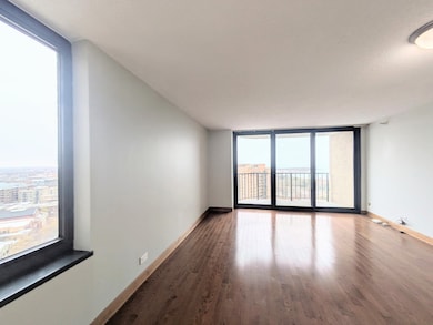 3660 N Lake Shore Dr unit 2008, Chicago, IL 60613 - photo 6