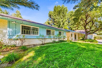 15877 Beaver Run Rd, Canyon Country, CA 91387 - photo 3