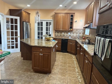 512 Grant Ave, Willow Grove, PA 19090 - photo 4