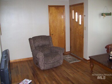 324 S Diamond St, Nampa, ID 83686 - photo 6