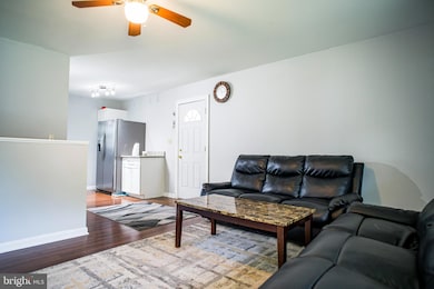 903 Chariot Rd, Reisterstown, MD 21136 - photo 4