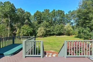 83 Hanlon Rd, Holliston, MA 01746 - photo 6