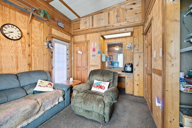 1119 Mitchellsburg Knob Rd, Parksville, KY 40464 - photo 4