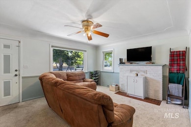 1216 E Amity Ave, Nampa, ID 83686 - photo 4