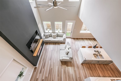 1442 W 34th 1/2 St, Houston, TX 77018 - photo 2