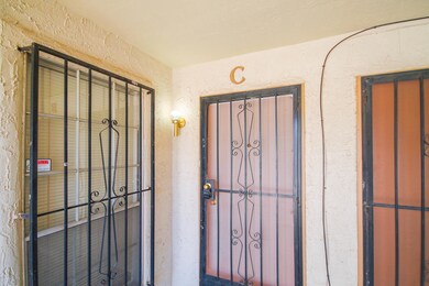 10720 Forest Ridge Ln unit C, El Paso, TX 79935 - photo 3