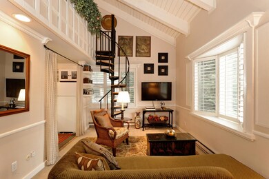 Vaulted Ceiling in LR w/ Bay Window