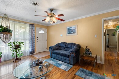 304 Ash St, Copperas Cove, TX 76522 - photo 6