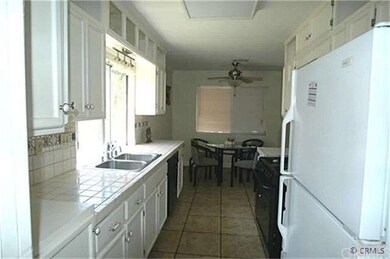 Galley kitchen, light and bright