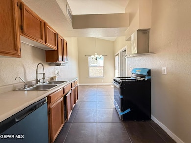 1217 Iguana Place, El Paso, TX 79928 - photo 5