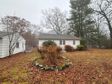 42 Wildcat Rd, Madison, CT 06443 - photo 4