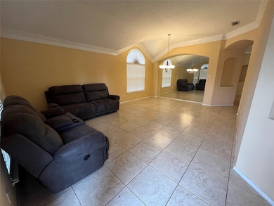 1120 Deer Valley Ln, Arlington, TX 76001 - photo 2