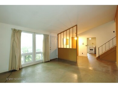 444 Tulsa Ave, Carpentersville, IL 60110 - photo 2