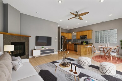 710 N Willard Ct unit 2, Chicago, IL 60642 - photo 7