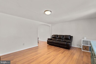 9093 Flamepool Way, Columbia, MD 21045 - photo 6