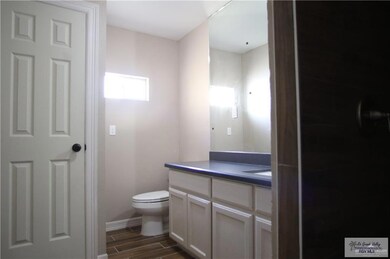 3018 W 7th St, Weslaco, TX 78596 - photo 4