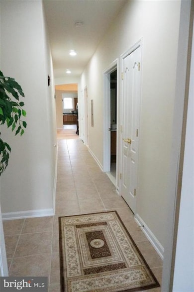 14000 Greendale Dr unit 1, Woodbridge, VA 22191 - photo 5