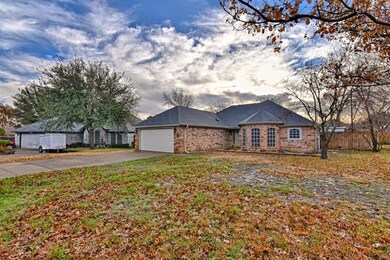 8812 Hilary Ct, North Richland Hills, TX 76182 - photo 2