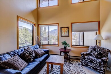 Welcome home to your fully furnished mountain retr
