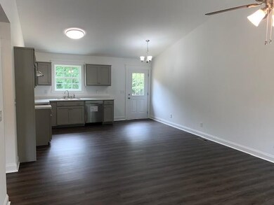 109 Shadowrock Dr, Tunnel Hill, GA 30755 - photo 4