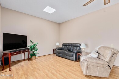 14050 N Palm Ridge Dr W, Sun City, AZ 85351 - photo 6