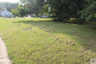 801 N Graham St, Other, AR 71801 - photo 3