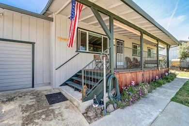 14851 Ravine Road