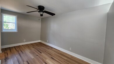 1920 Leland St unit A, North Charleston, SC 29405 - photo 6