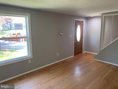 443 Blossom Tree Dr, Annapolis, MD 21409 - photo 4