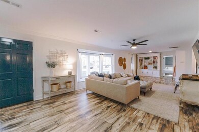 Beautiful, easy to maintain Flooring throughout the Living areas
