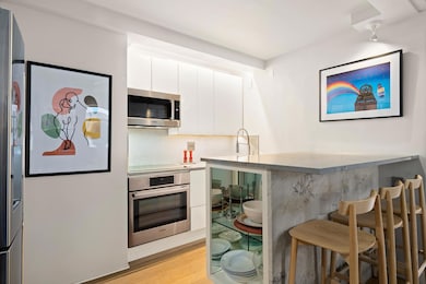 The Whitby unit 415, New York, NY 10036 - photo 2