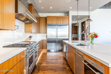 7235 N Starlight Cir, Heber City, UT 84032 - photo 6