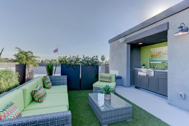 Melrose Rooftop Deck