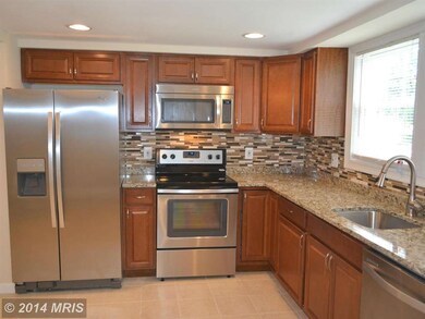 9027 Bonham Cir, Manassas, VA 20110 - photo 6