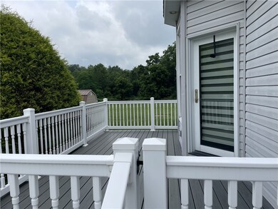 324 Debora Dr, Latrobe, PA 15650 - photo 6