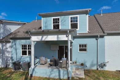 1144 Lock 4 Rd unit J2, Gallatin, TN 37066 - photo 5