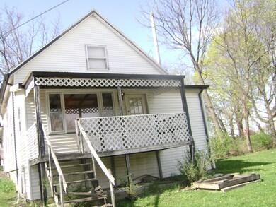 FRONT HOUSE