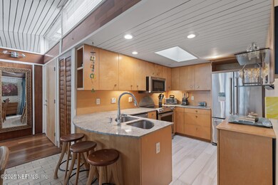 2337 Seminole Rd unit B, Atlantic Beach, FL 32233 - photo 6