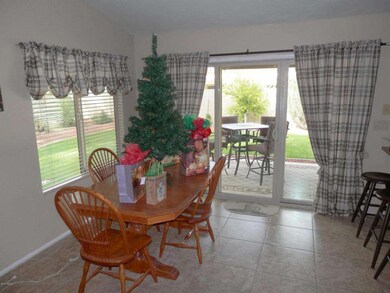 16 E Yvonne Ln, Tempe, AZ 85284 - photo 5