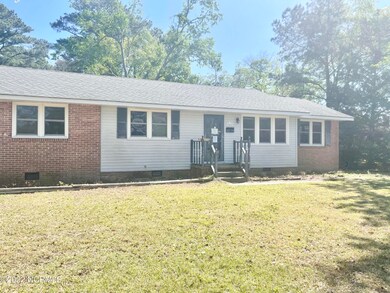 604 Decatur Rd, Jacksonville, NC 28540 - photo 2