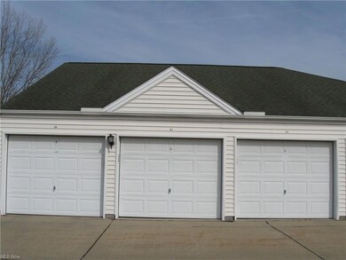Center garage is number 91 and belongs to Unit #22
