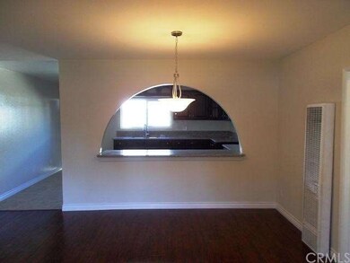 11836 Antwerp Ave, Los Angeles, CA 90059 - photo 4